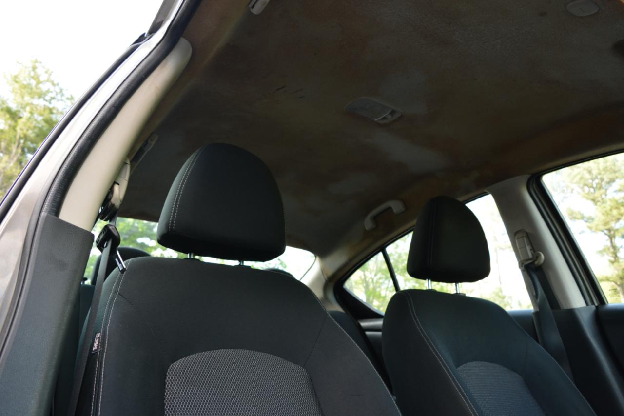 Nissan Versa 1.6 SV Sedan 2016