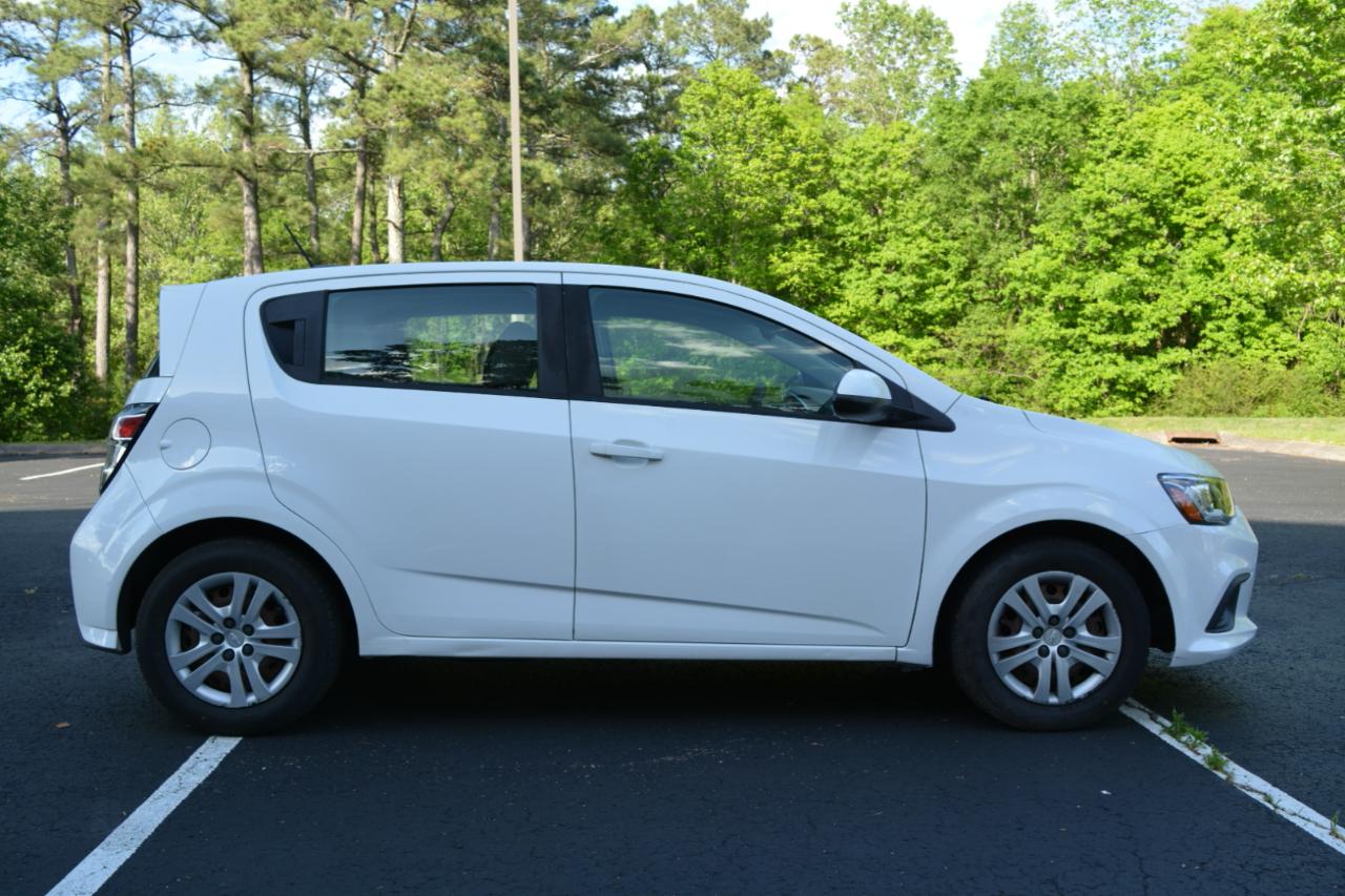 Chevrolet Sonic 5dr HB Auto LT w/1FL 2018