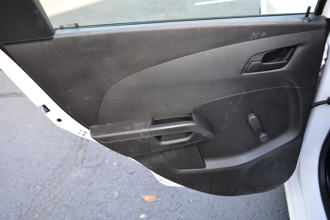 Chevrolet Sonic 5dr HB Auto LT w/1FL 2018