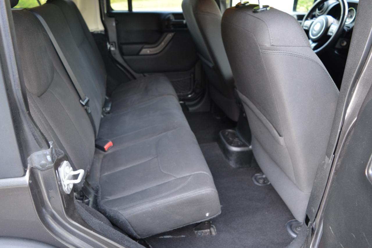 Jeep Wrangler Unlimited Sport 4WD 2017