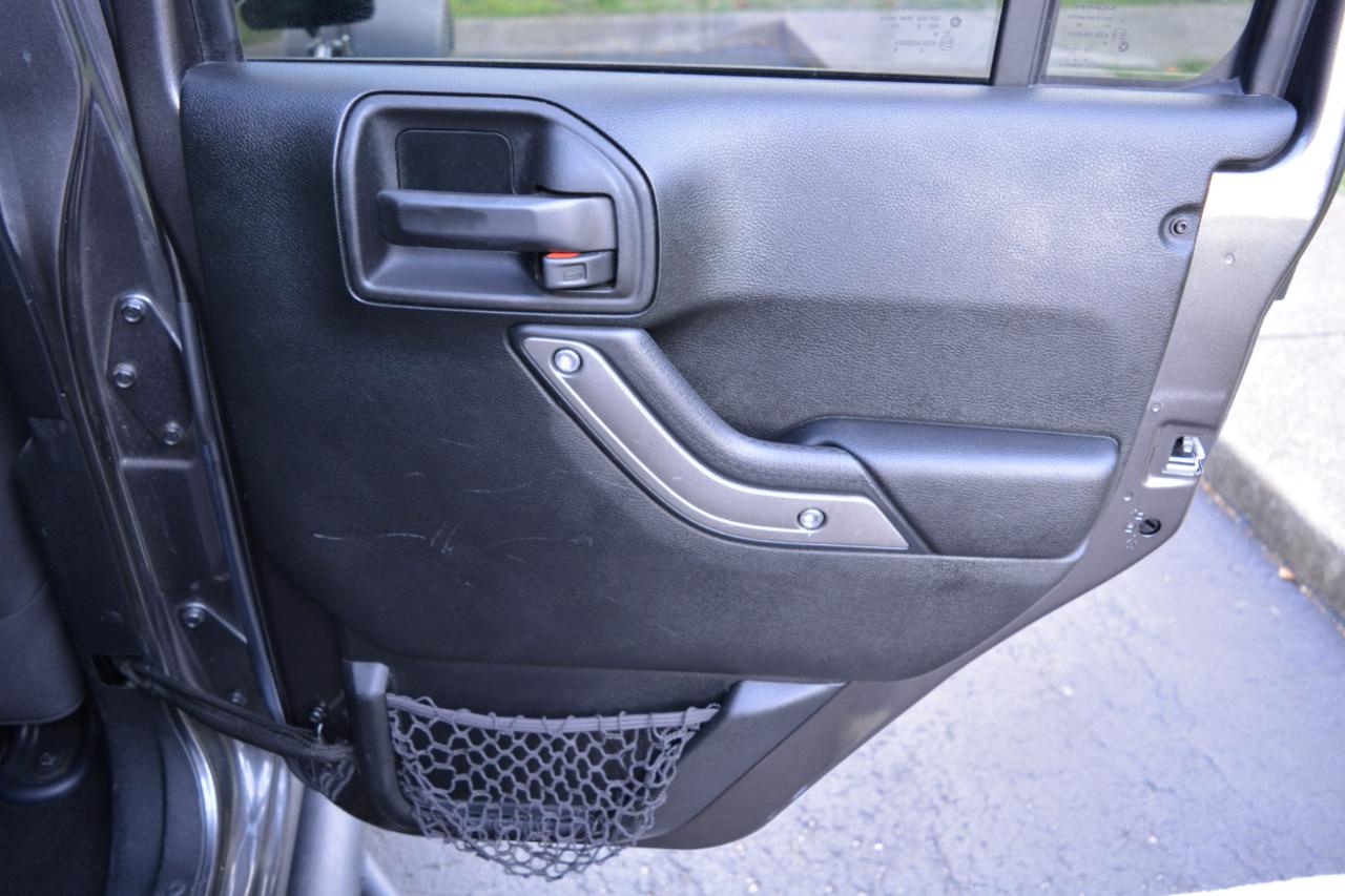 Jeep Wrangler Unlimited Sport 4WD 2017