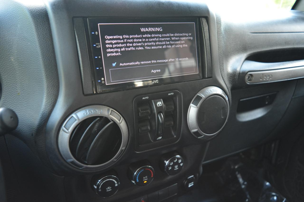 Jeep Wrangler Unlimited Sport 4WD 2017