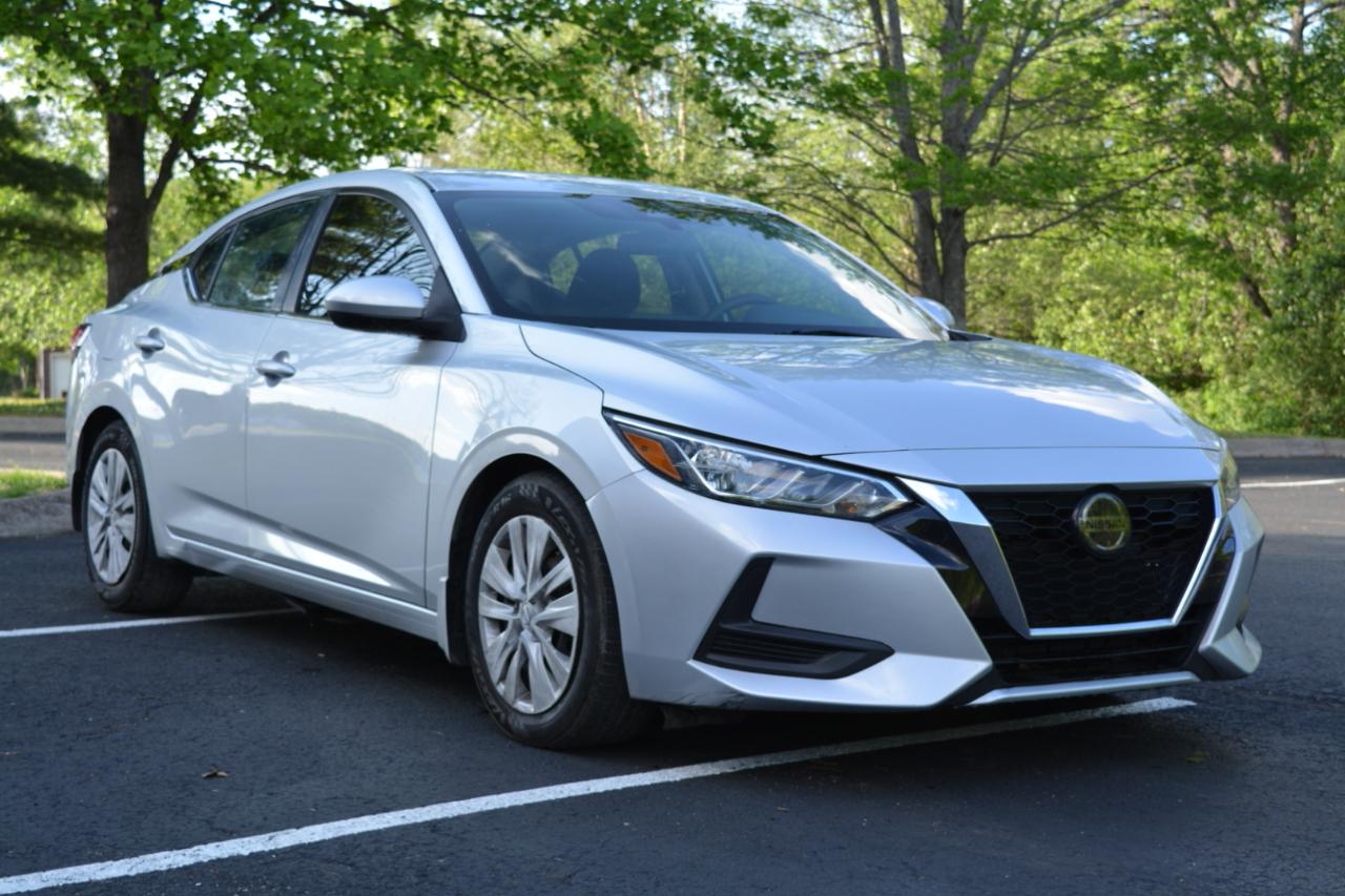 Nissan Sentra S 2021