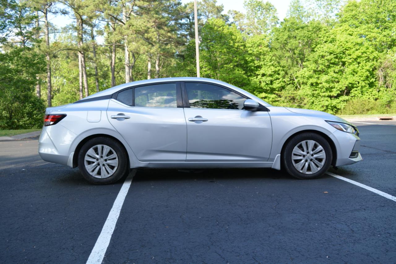 Nissan Sentra S 2021