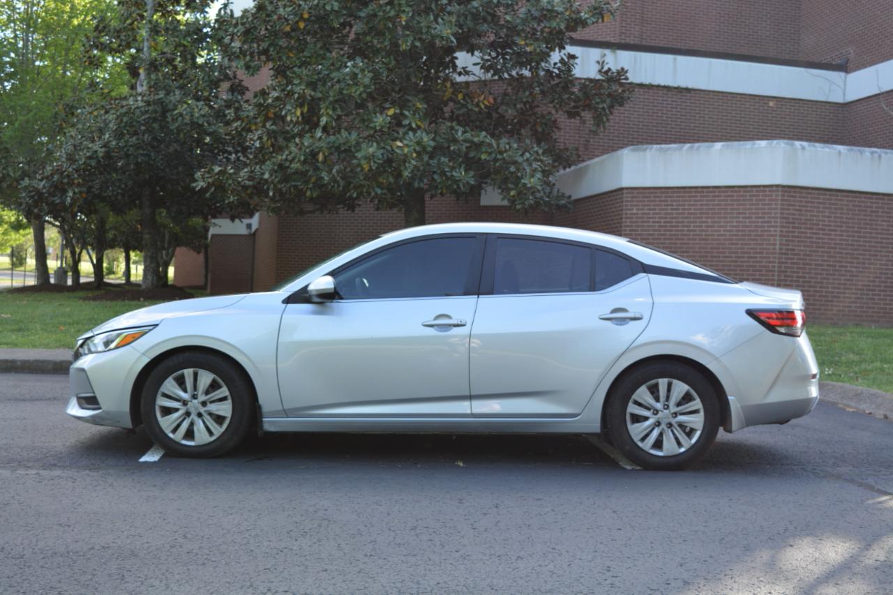 Nissan Sentra S 2021