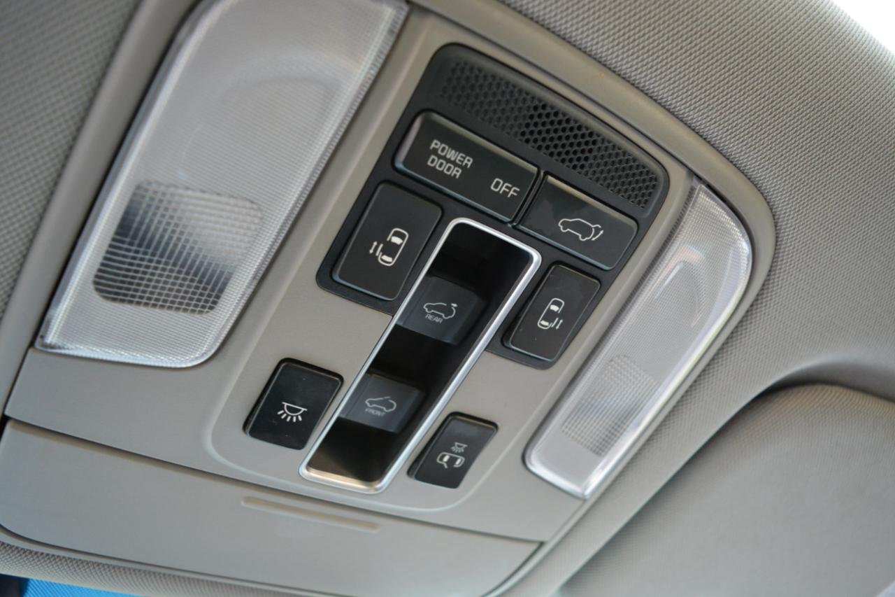 Kia Sedona Limited 2015