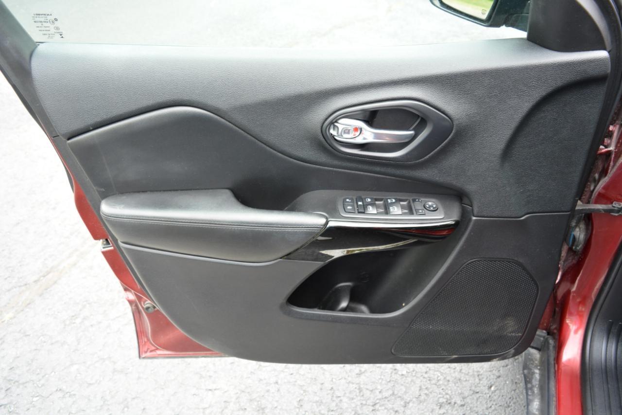 Jeep Cherokee Latitude Plus 4WD 2019