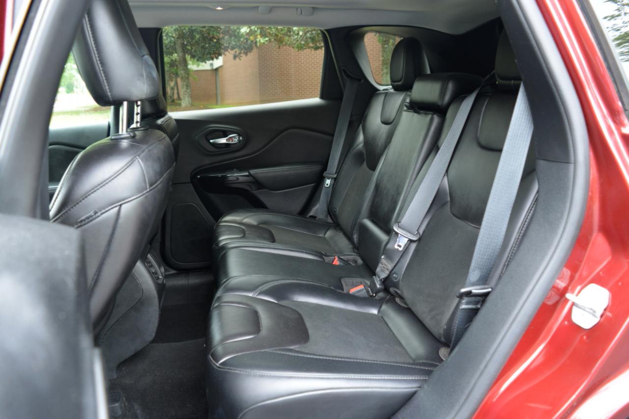 Jeep Cherokee Latitude Plus 4WD 2019