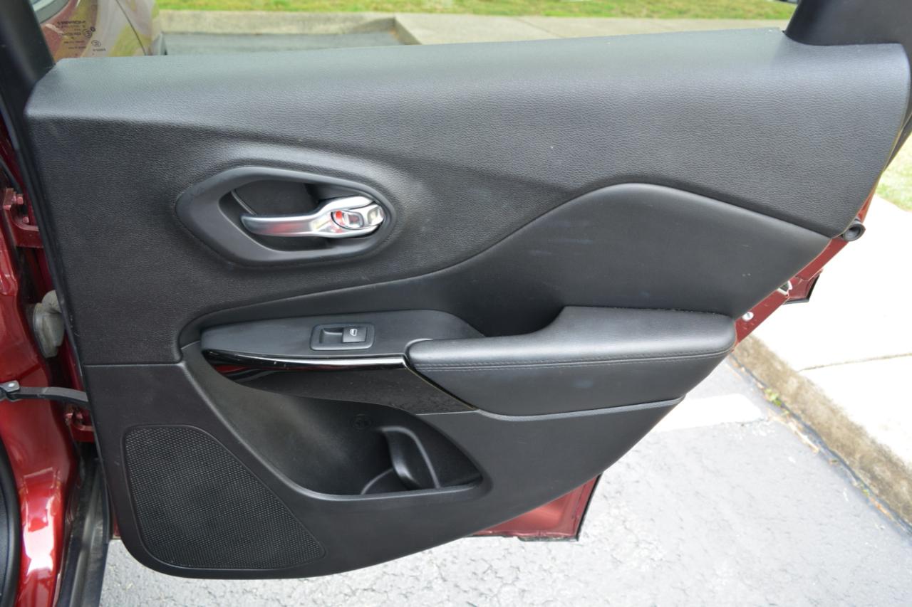 Jeep Cherokee Latitude Plus 4WD 2019