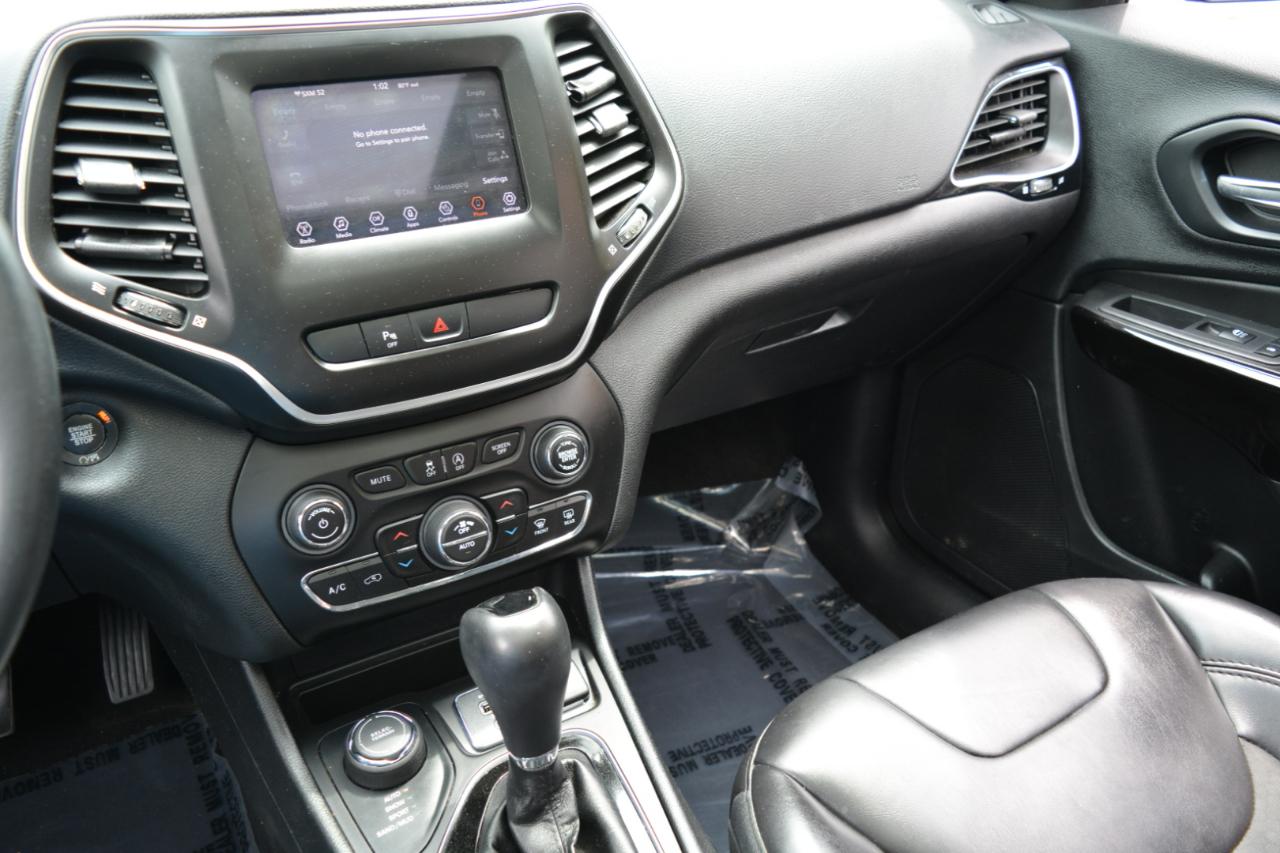 Jeep Cherokee Latitude Plus 4WD 2019