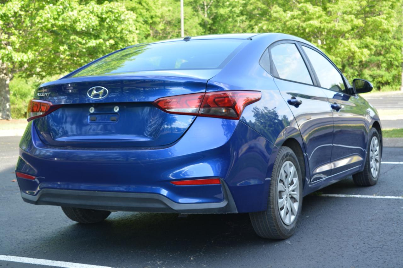 Hyundai Accent SEL 4-Door 6A 2020