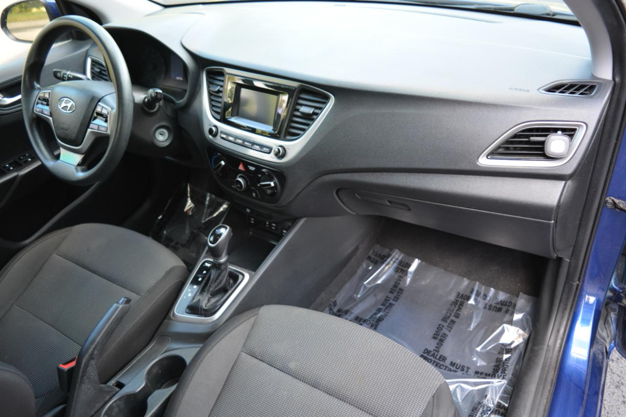 Hyundai Accent SEL 4-Door 6A 2020