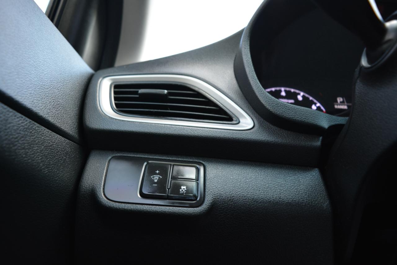 Hyundai Accent SEL 4-Door 6A 2020