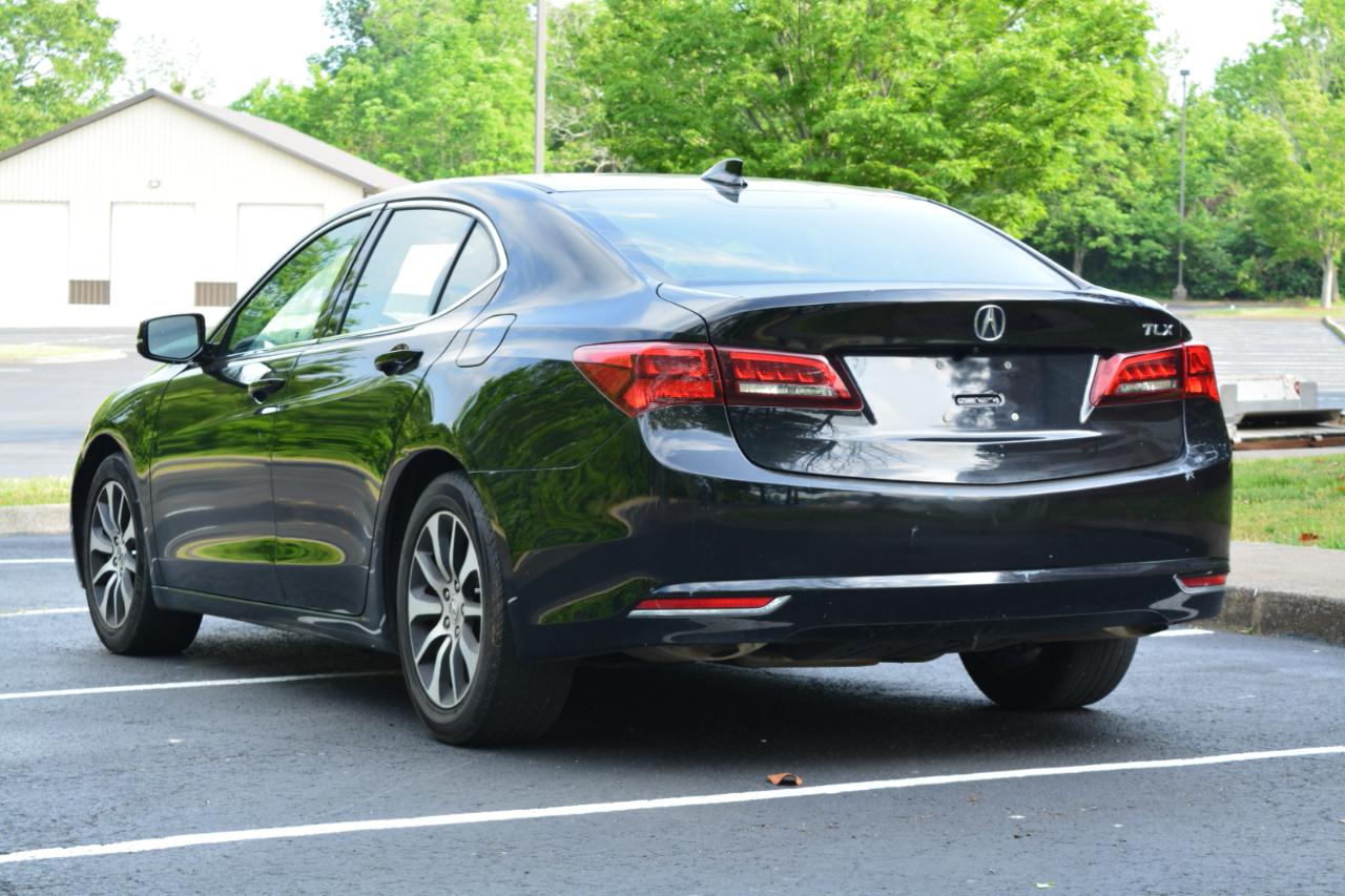 Acura TLX Base 2.4L 2017