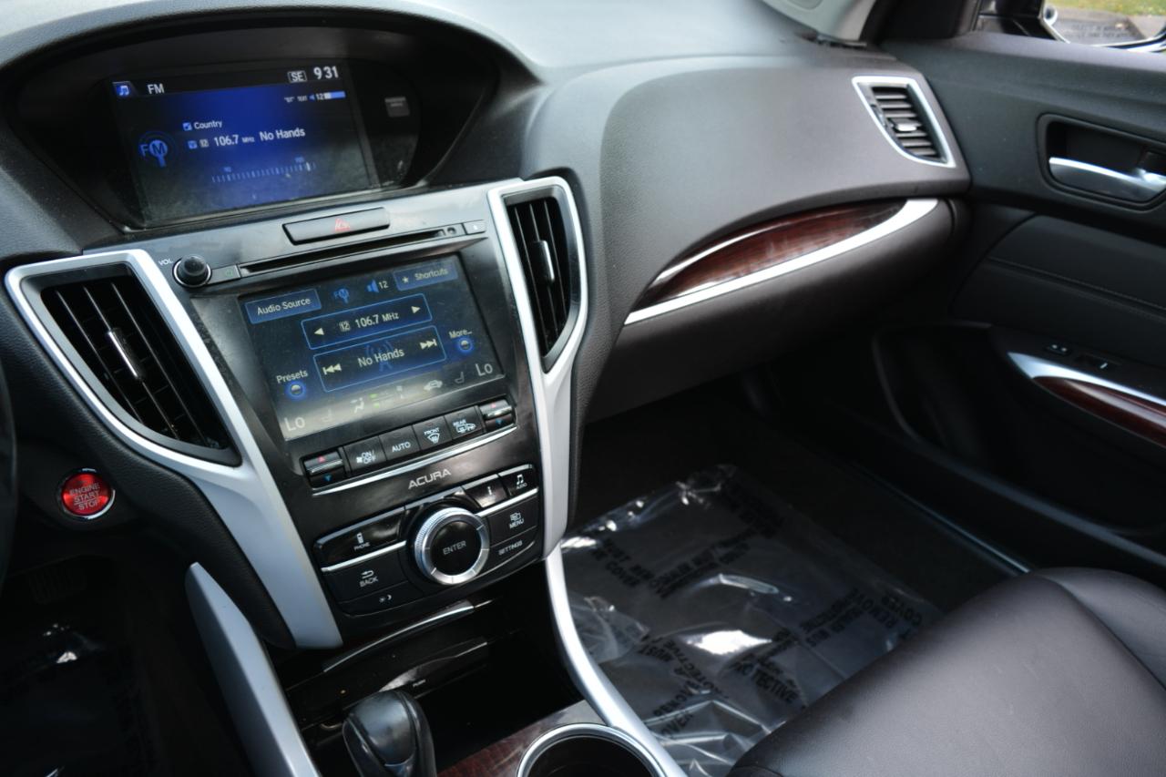 Acura TLX Base 2.4L 2017