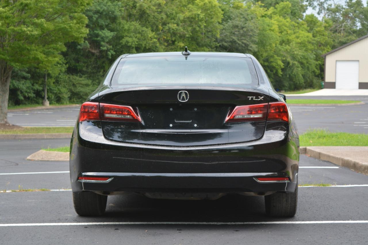 Acura TLX Base 2.4L 2017