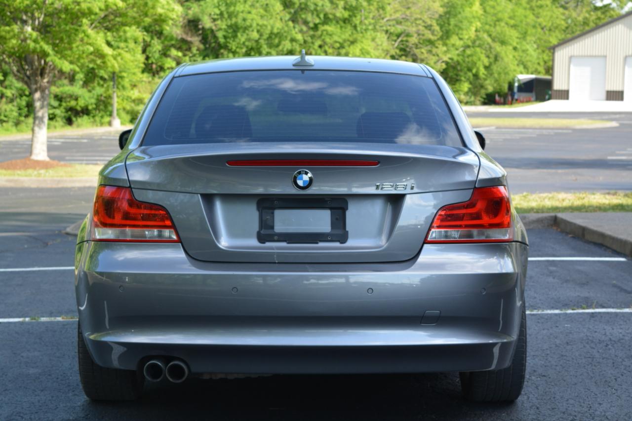 BMW 1-Series 128i Coupe 2012