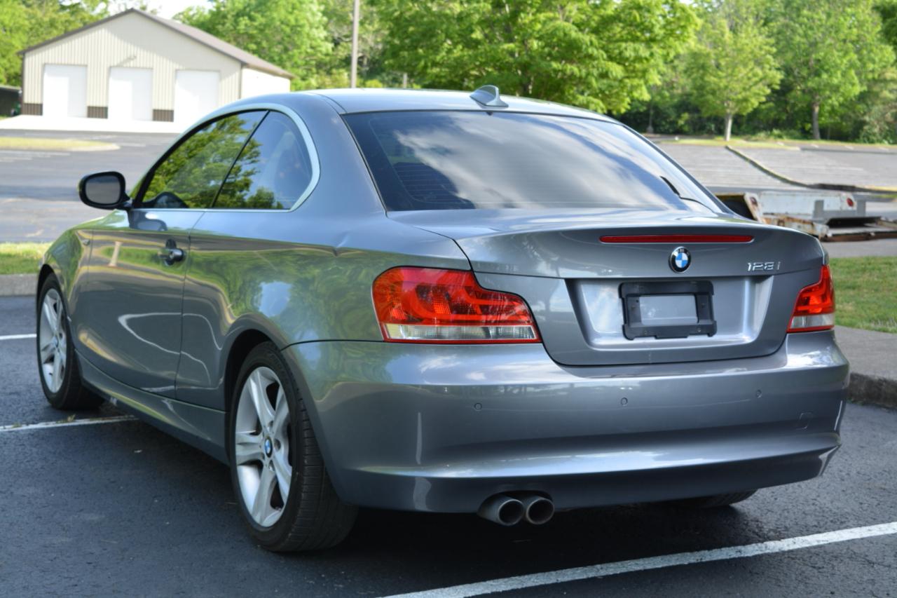 BMW 1-Series 128i Coupe 2012