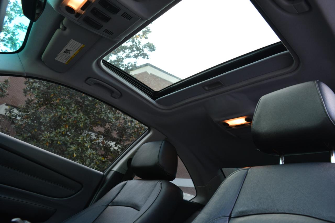 BMW 1-Series 128i Coupe 2012