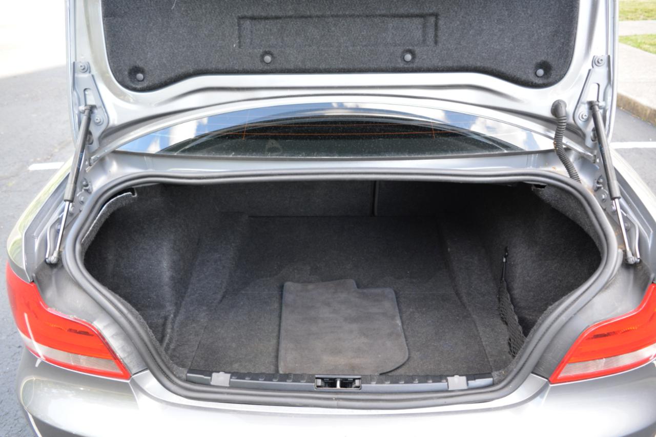 BMW 1-Series 128i Coupe 2012