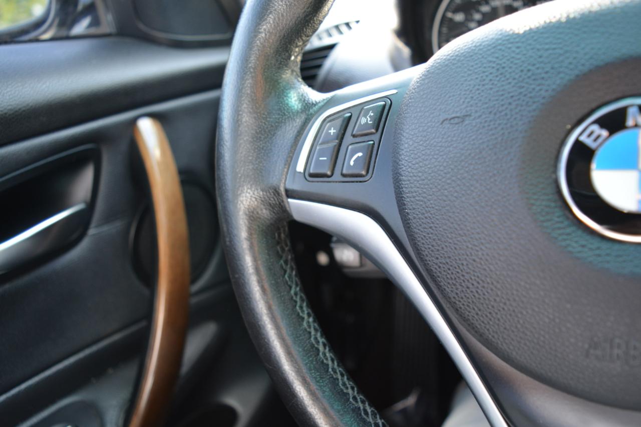 BMW 1-Series 128i Coupe 2012