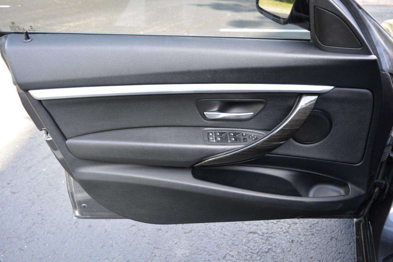 BMW 3-Series Gran Turismo 330i xDrive 2018