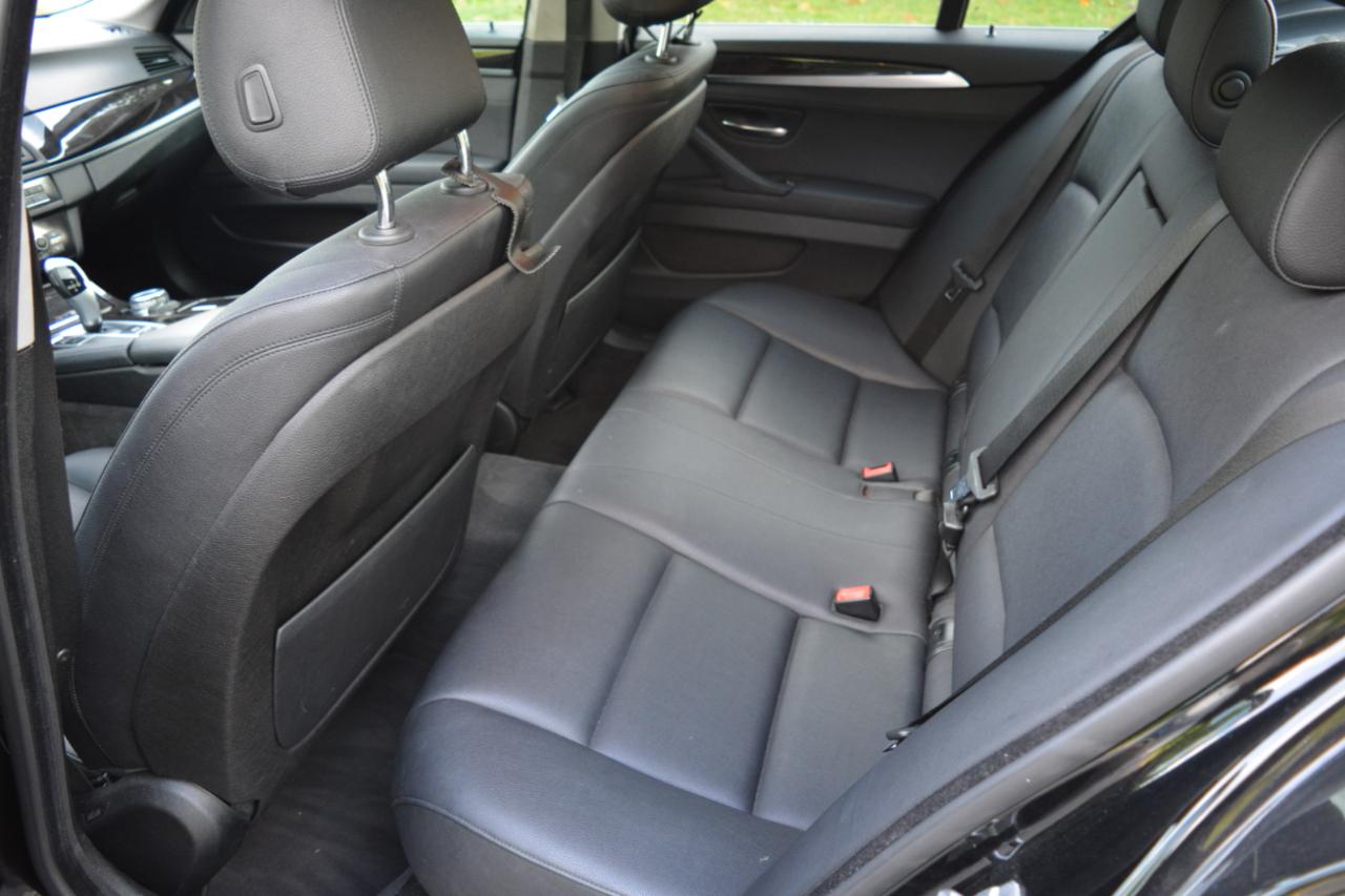 BMW 5-Series 528i 2014