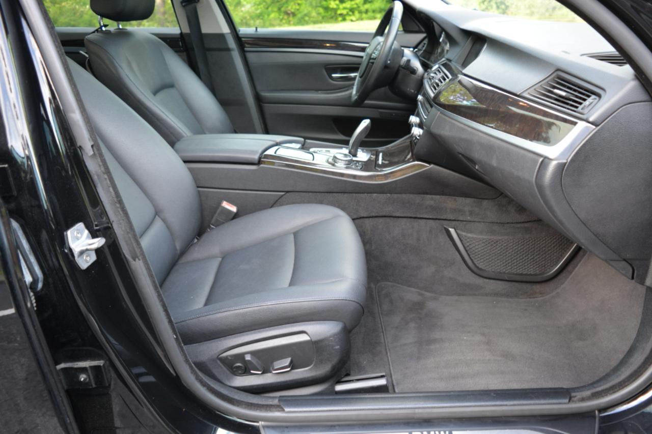 BMW 5-Series 528i 2014