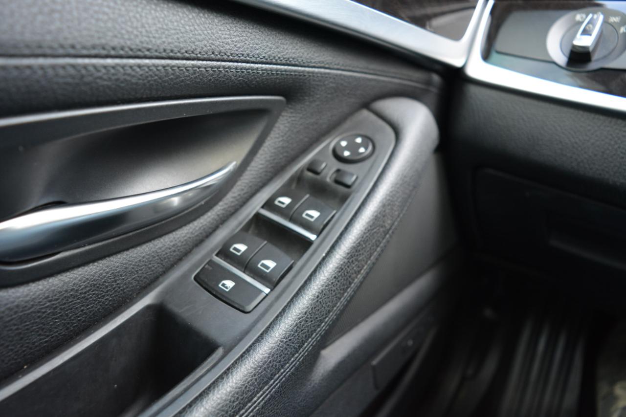 BMW 5-Series 528i 2014