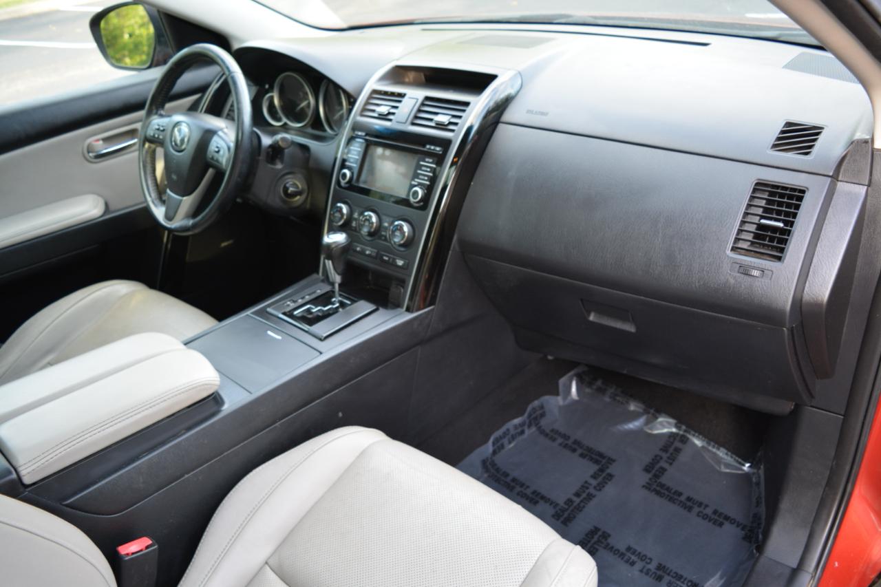 Mazda CX-9 Touring 2013