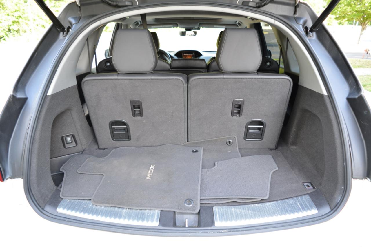 Acura MDX 9-Spd AT w/Tech Package 2017