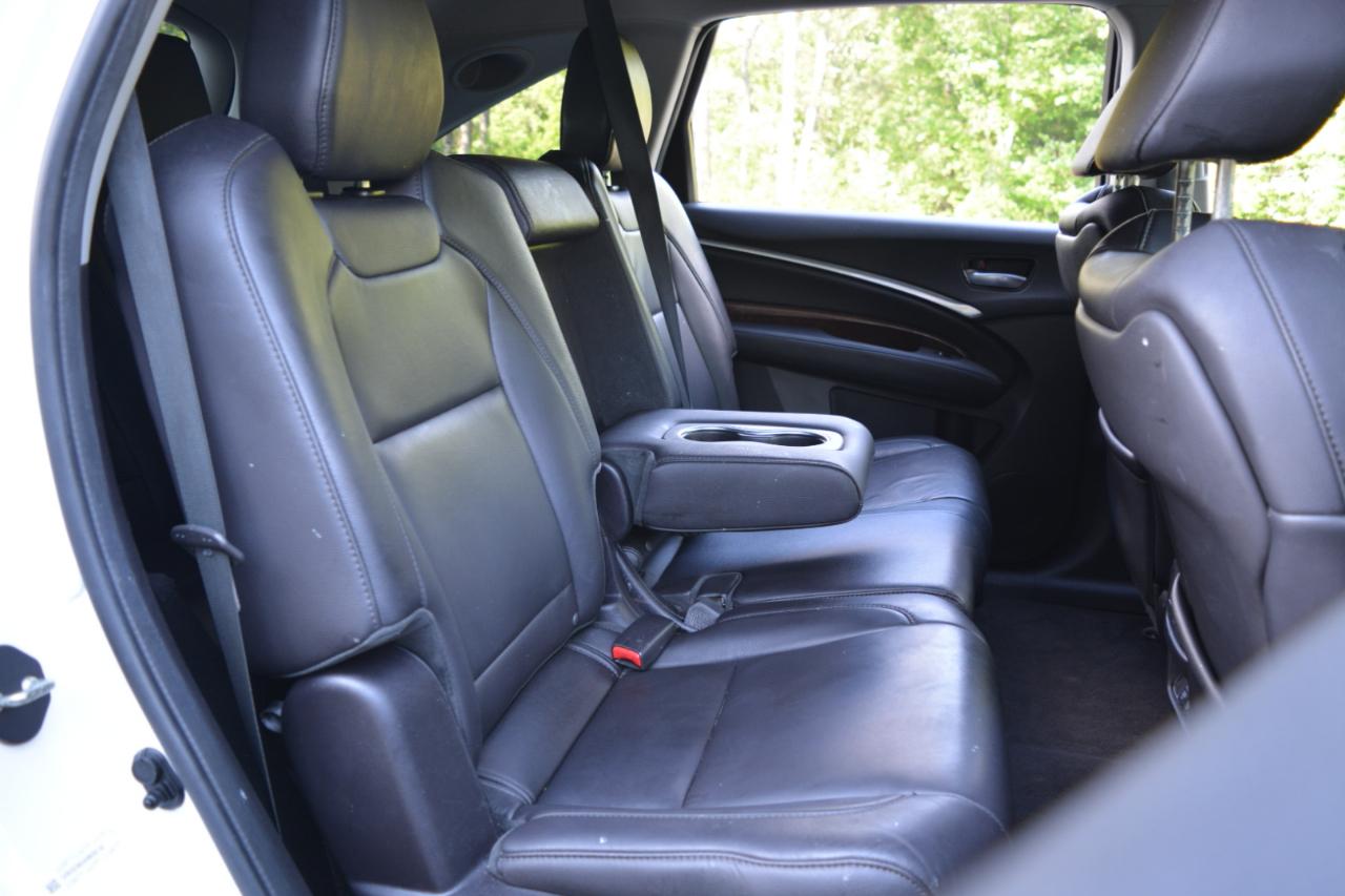 Acura MDX 9-Spd AT w/Tech Package 2017