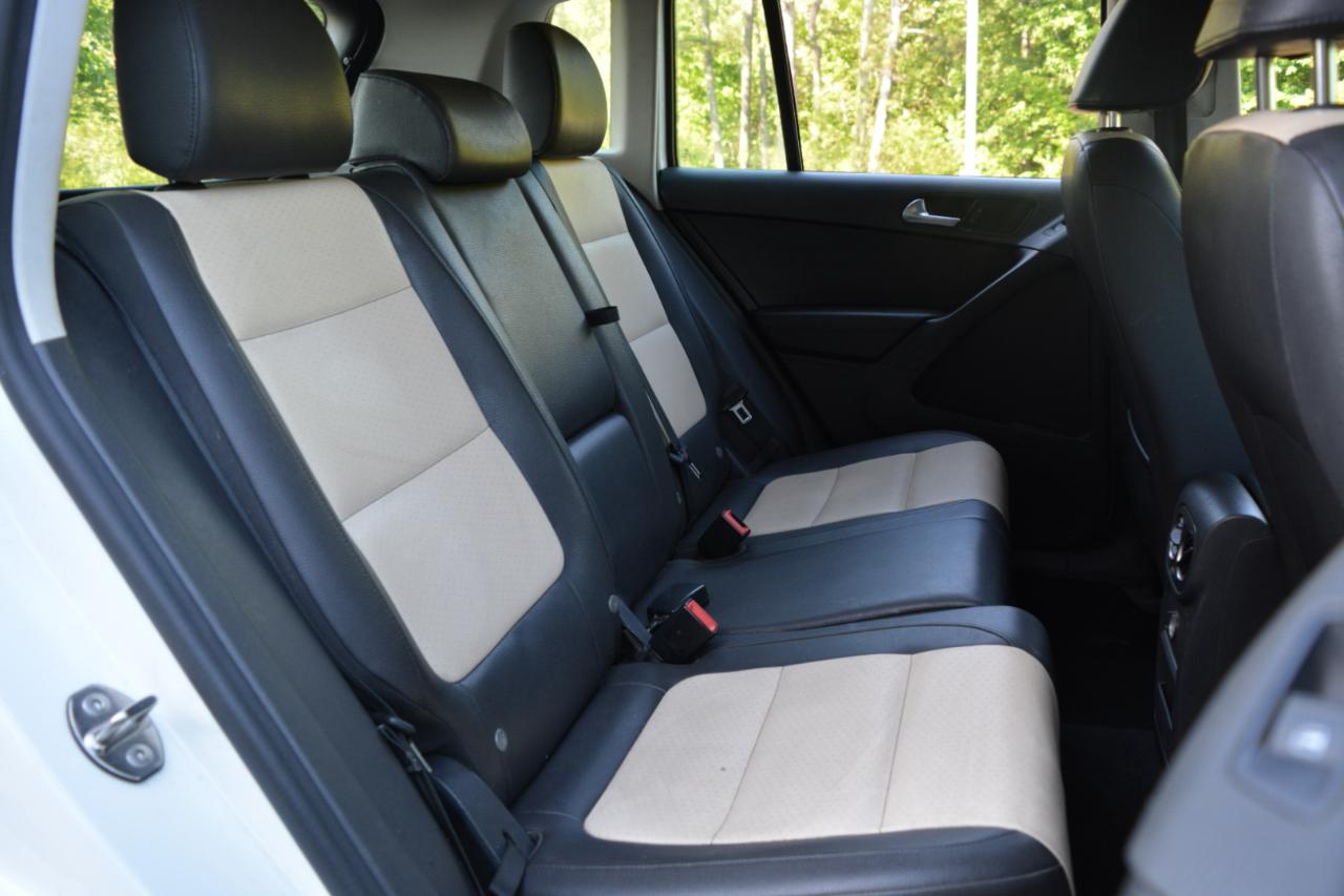 Volkswagen Tiguan SE 2016