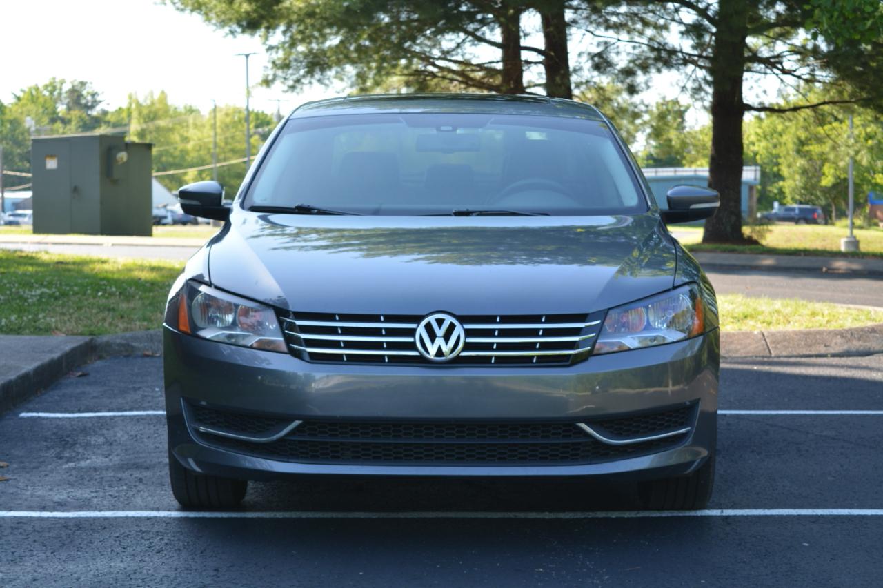 Volkswagen Passat 2.0L TDI SEL Premium 2013