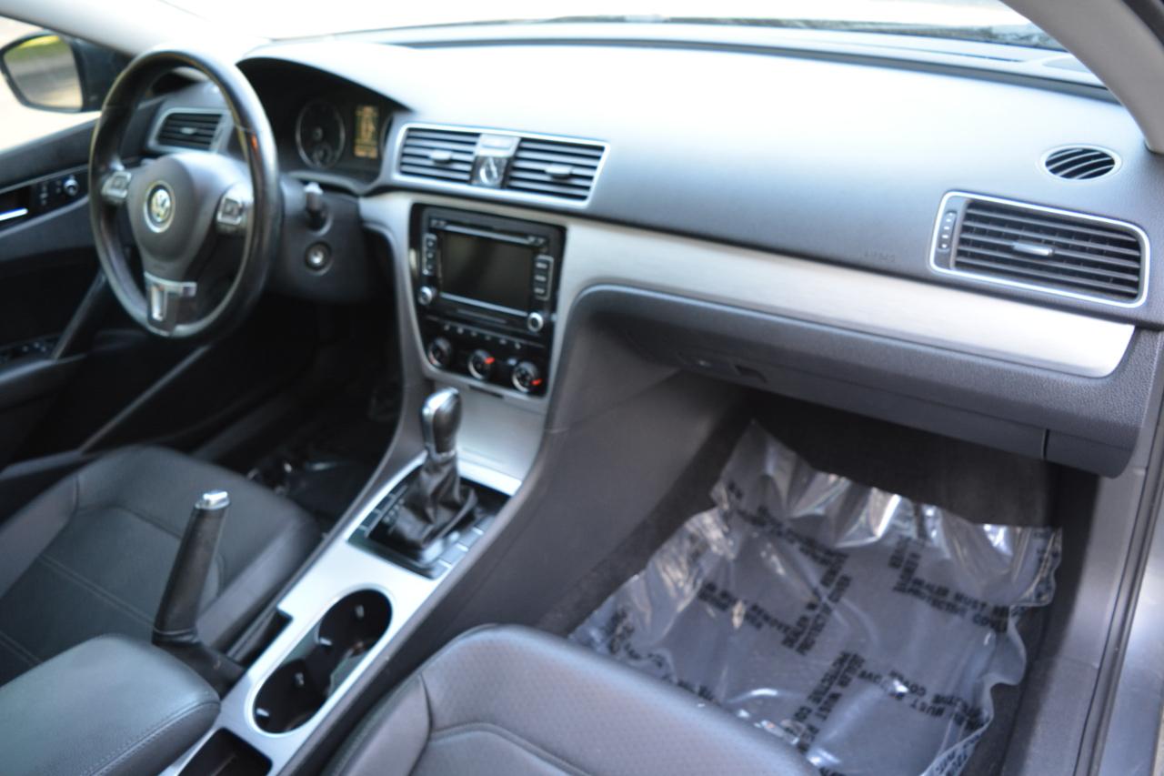 Volkswagen Passat 2.0L TDI SEL Premium 2013