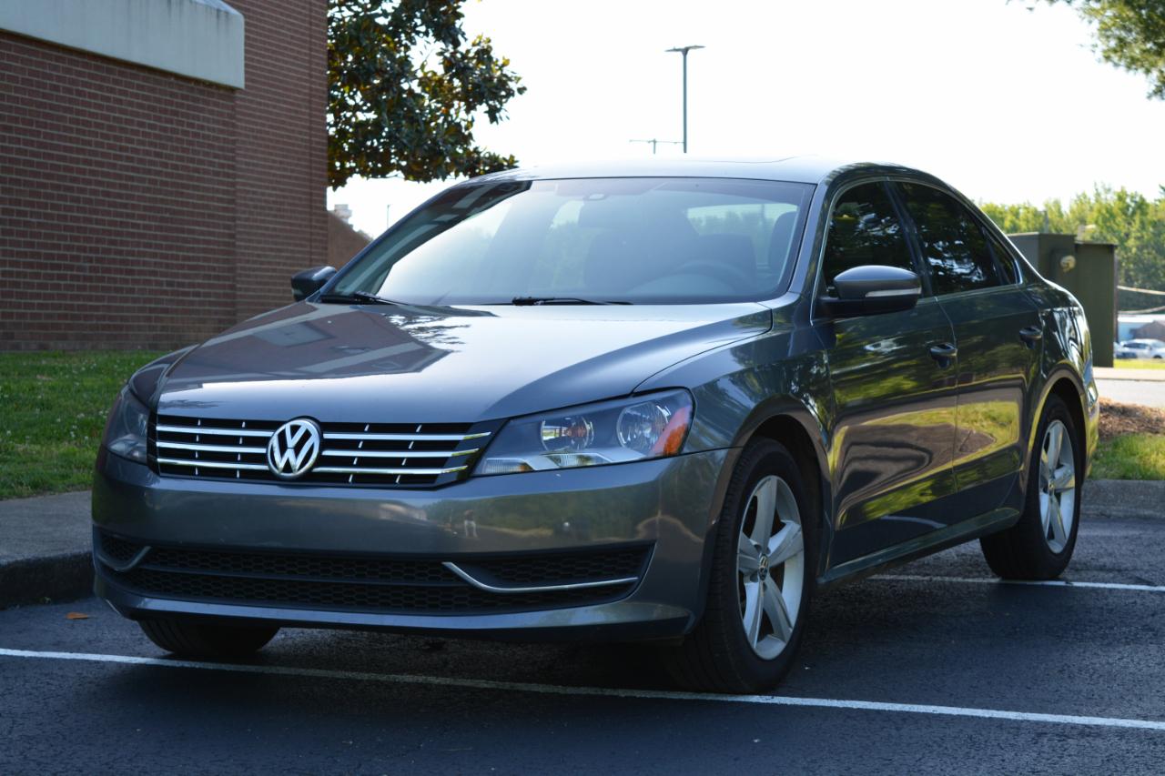 Volkswagen Passat 2.0L TDI SEL Premium 2013