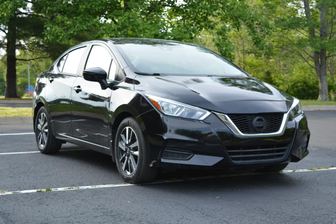 Nissan Versa SV 2021