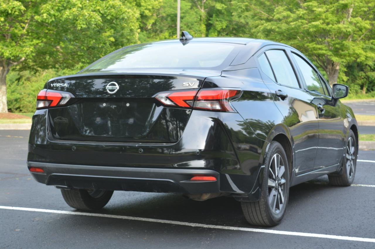 Nissan Versa SV 2021