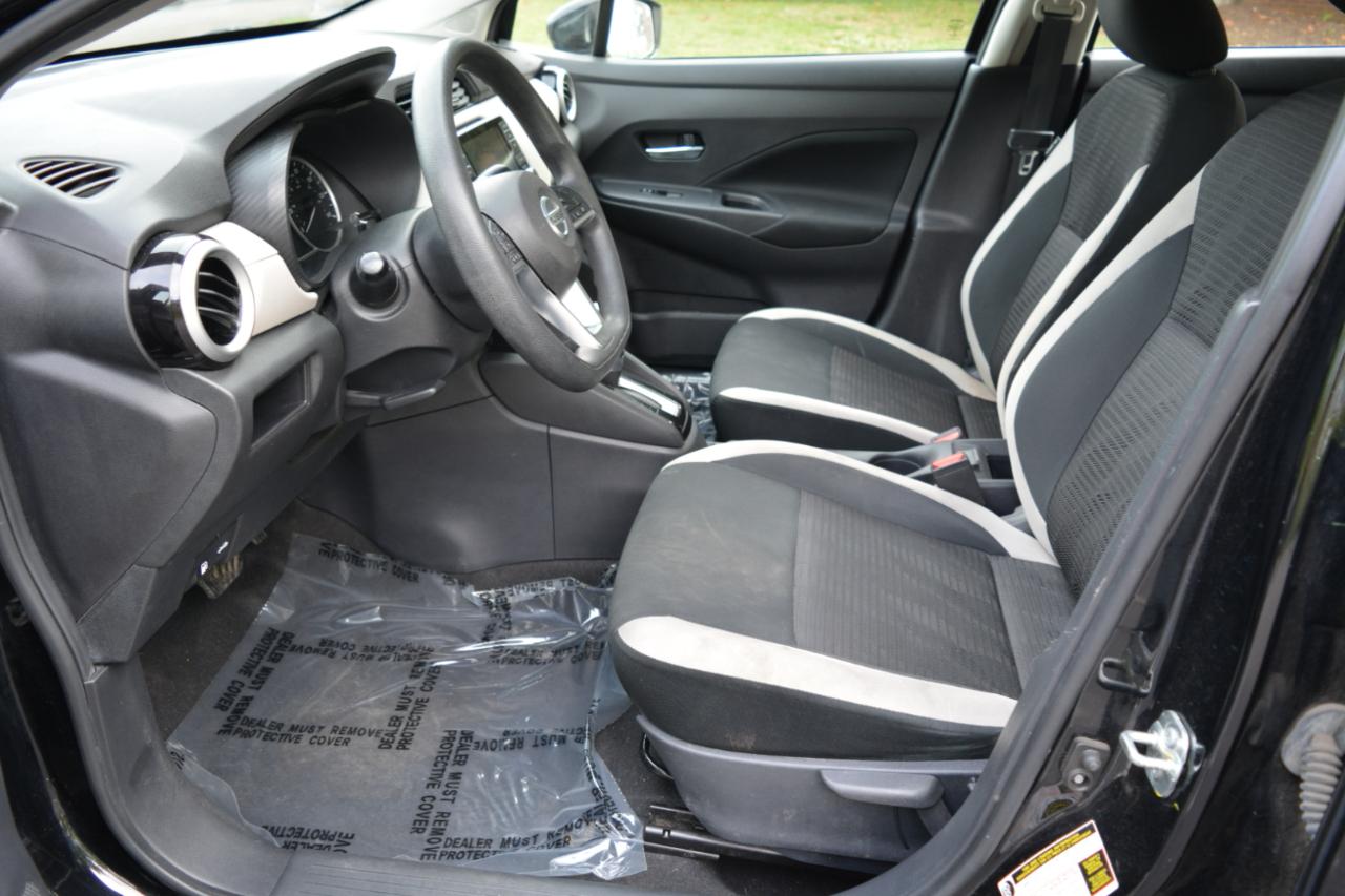 Nissan Versa SV 2021