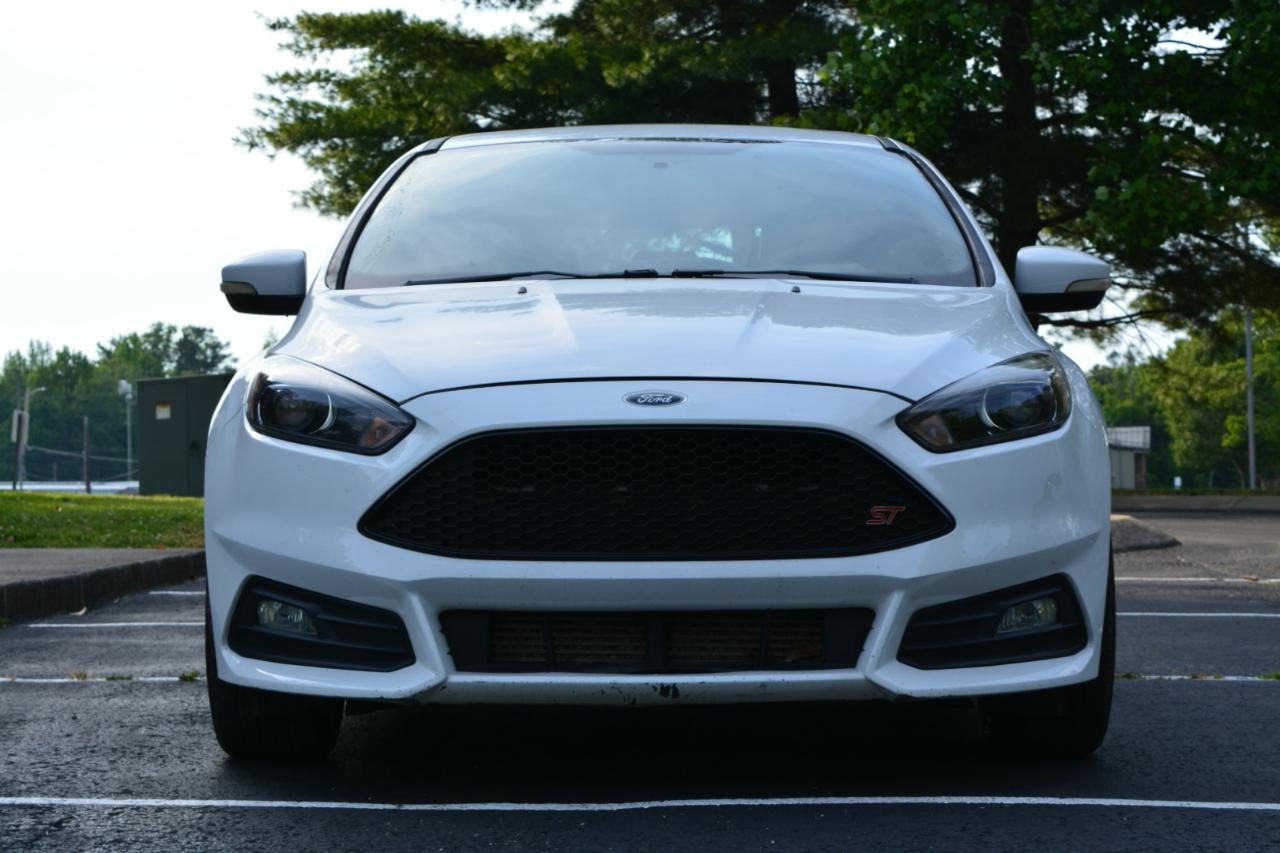 Ford Focus ST Hatch 2016