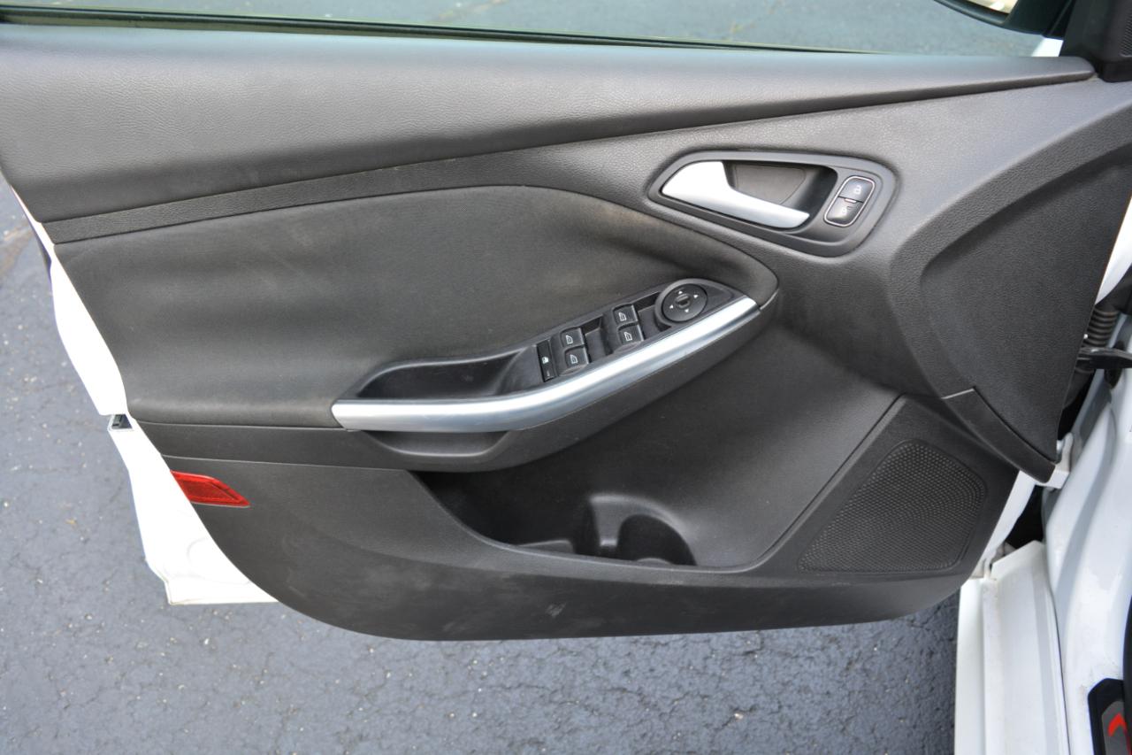 Ford Focus ST Hatch 2016