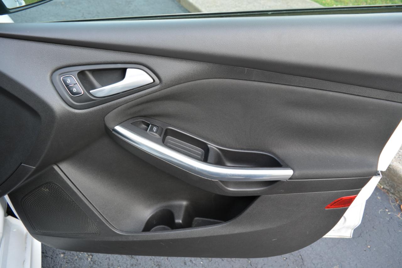 Ford Focus ST Hatch 2016
