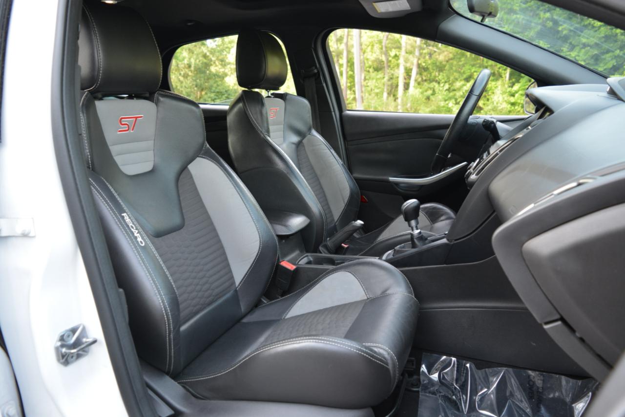 Ford Focus ST Hatch 2016