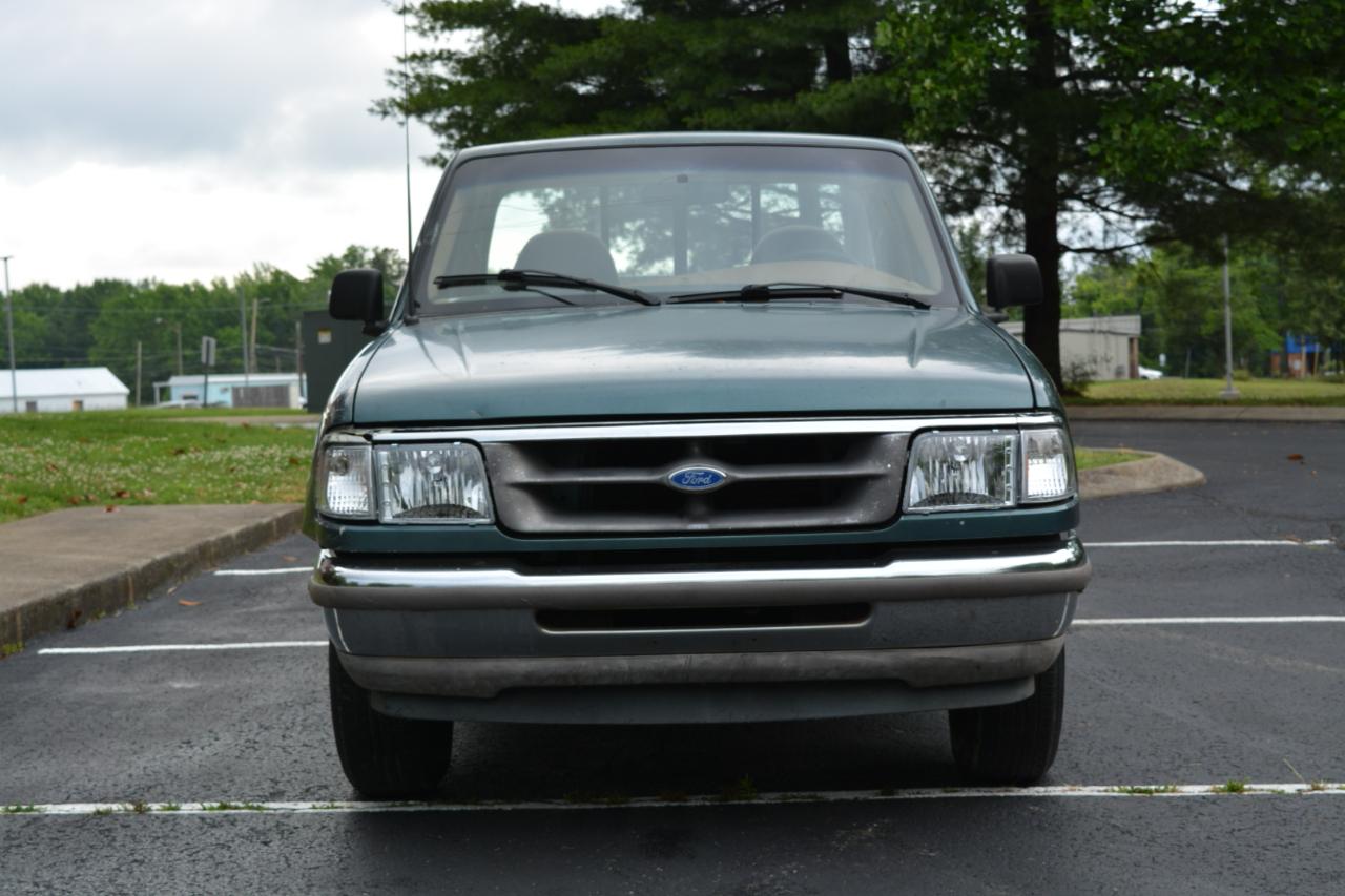 Ford Ranger XL Reg. Cab Short Bed 2WD 1995