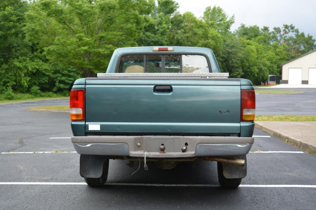 Ford Ranger XL Reg. Cab Short Bed 2WD 1995