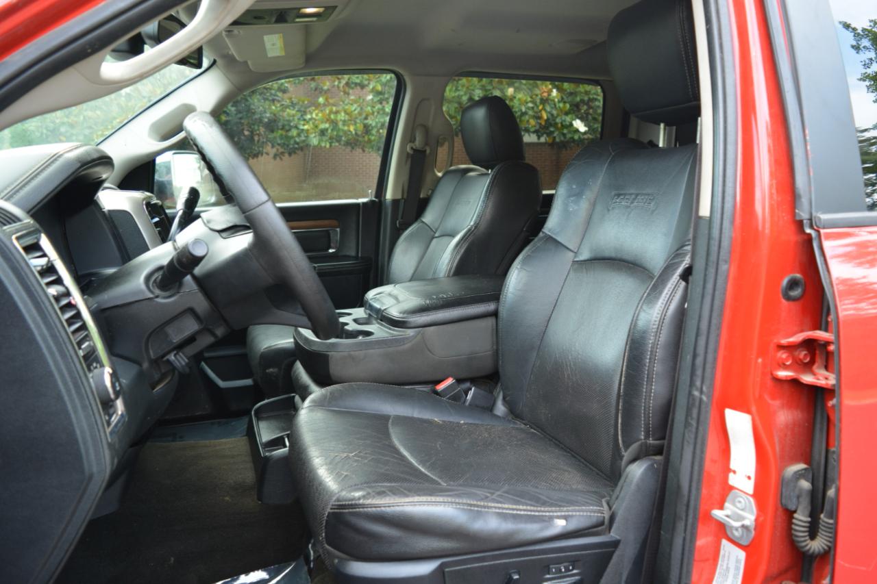 RAM 2500 Laramie Crew Cab SWB 4WD 2015