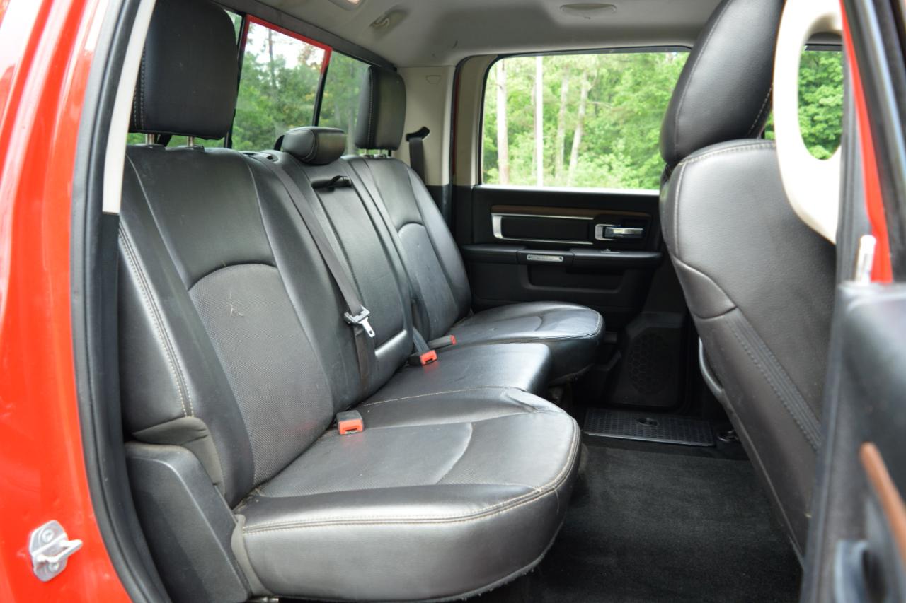 RAM 2500 Laramie Crew Cab SWB 4WD 2015