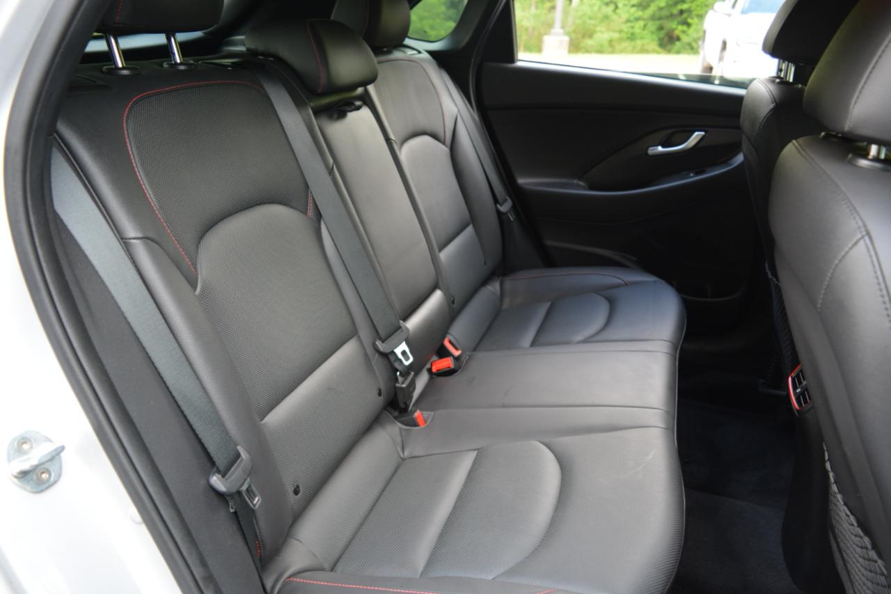 Hyundai Elantra GT Sport 1.6L 6M 2018
