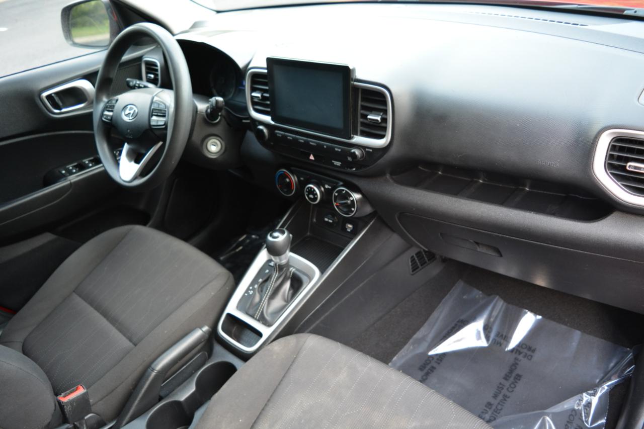 Hyundai Venue SE 2021