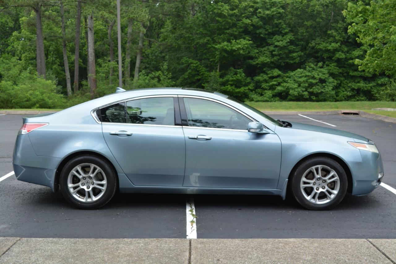 Acura TL 5-Speed AT with Tech Package 2009